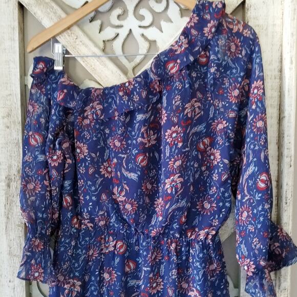 New Collective Concepts Women's Ruffle Asymmetric Shoulder Midi Dress Medium - Picture 9 of 10